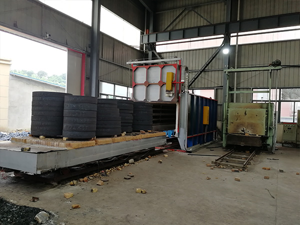 Raw-material-forging